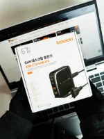 Toocki 67W GaN Multi-Port Charger Station - Image 8